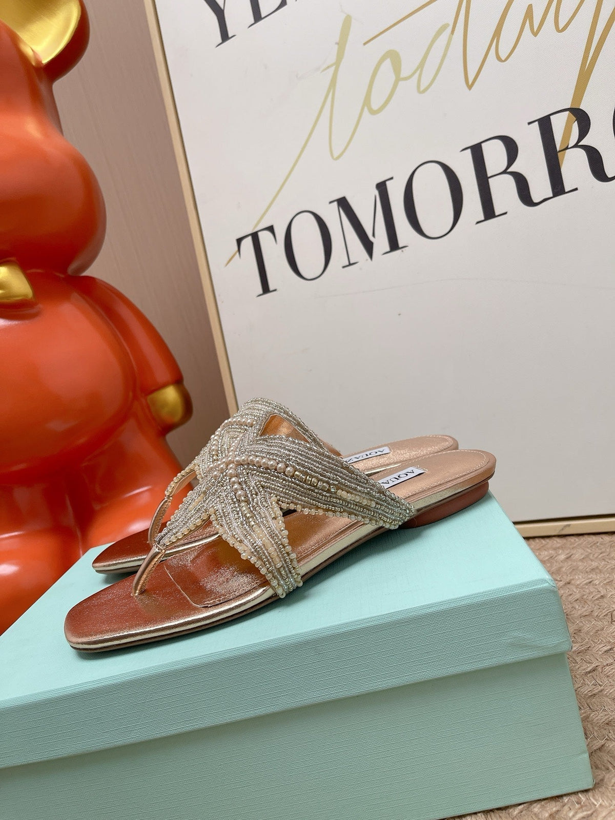 Aquazzura 26s Starfish Beaded Thong Sandals Rose Gold Lambskin 682415