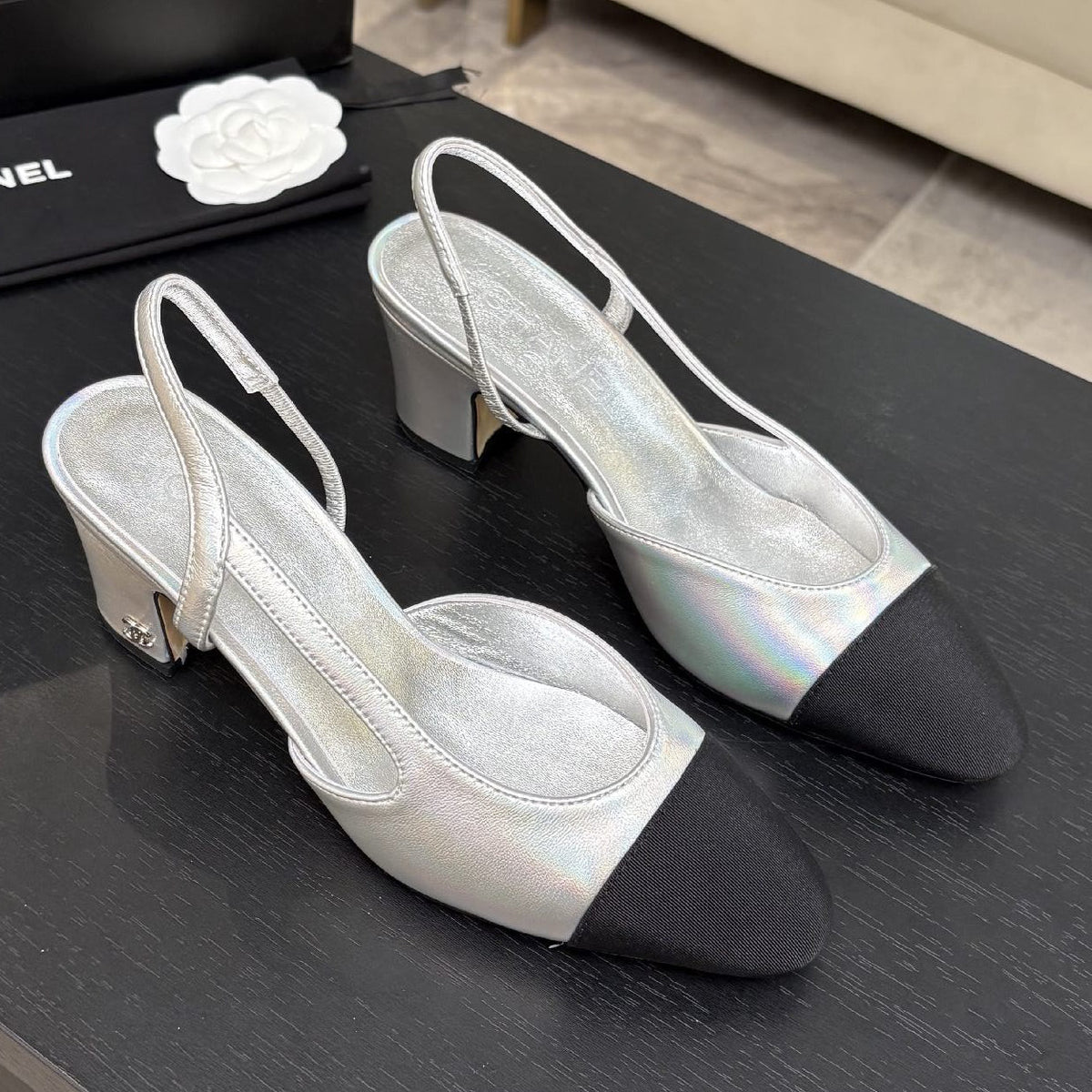 Chanel 2026 Two-Tone Slingback 5.0cm Cowhide 168115