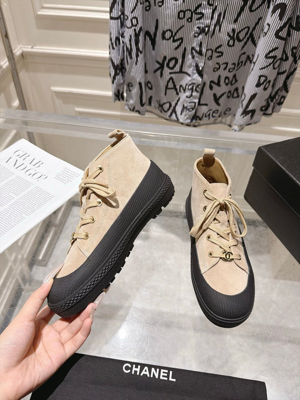 CC 26s Lace-Up High-Top Sneakers Beige Suede 164805