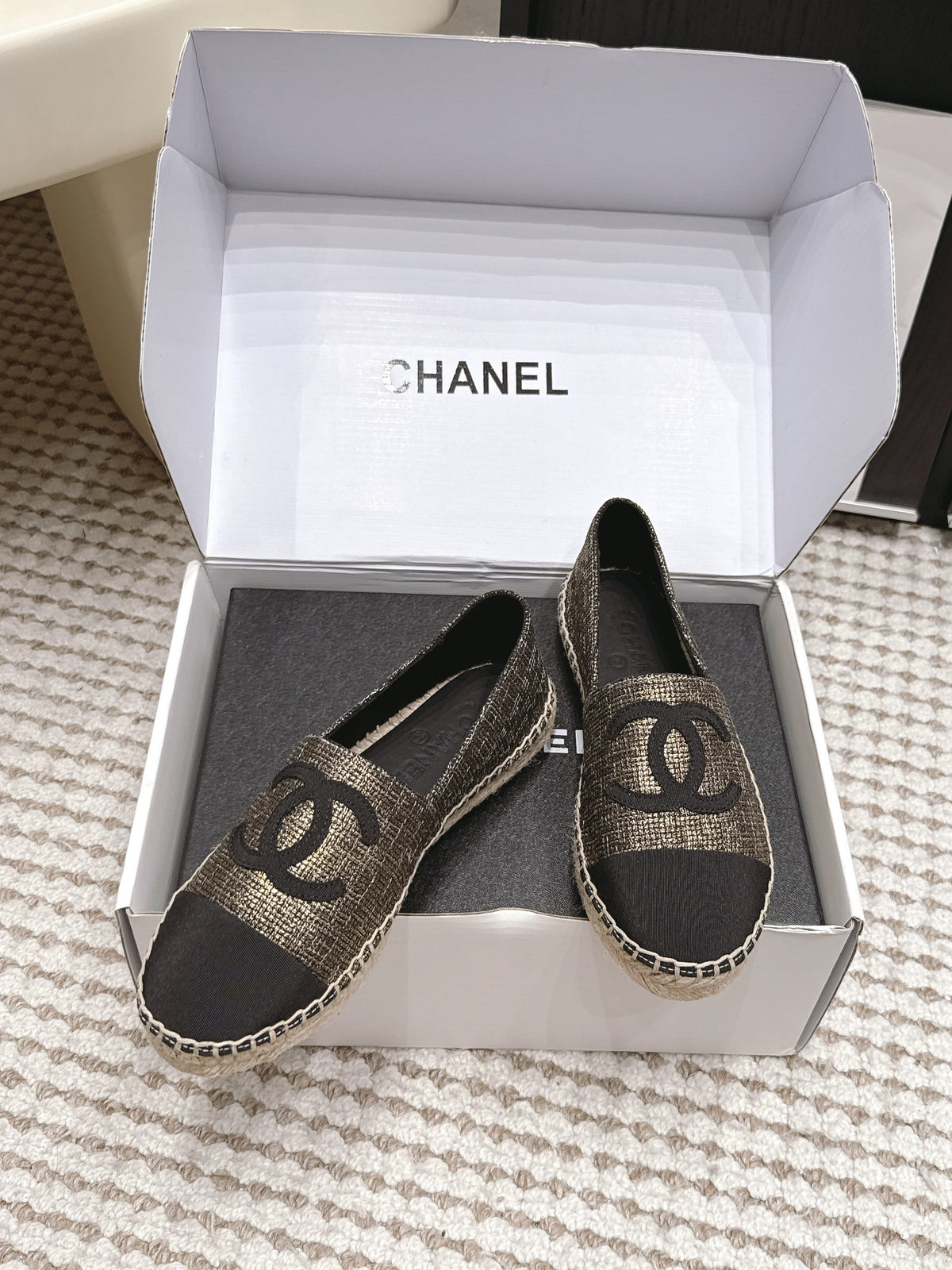 CC 26S Slip-Ons in Gold Bronze Mix Black Fabric