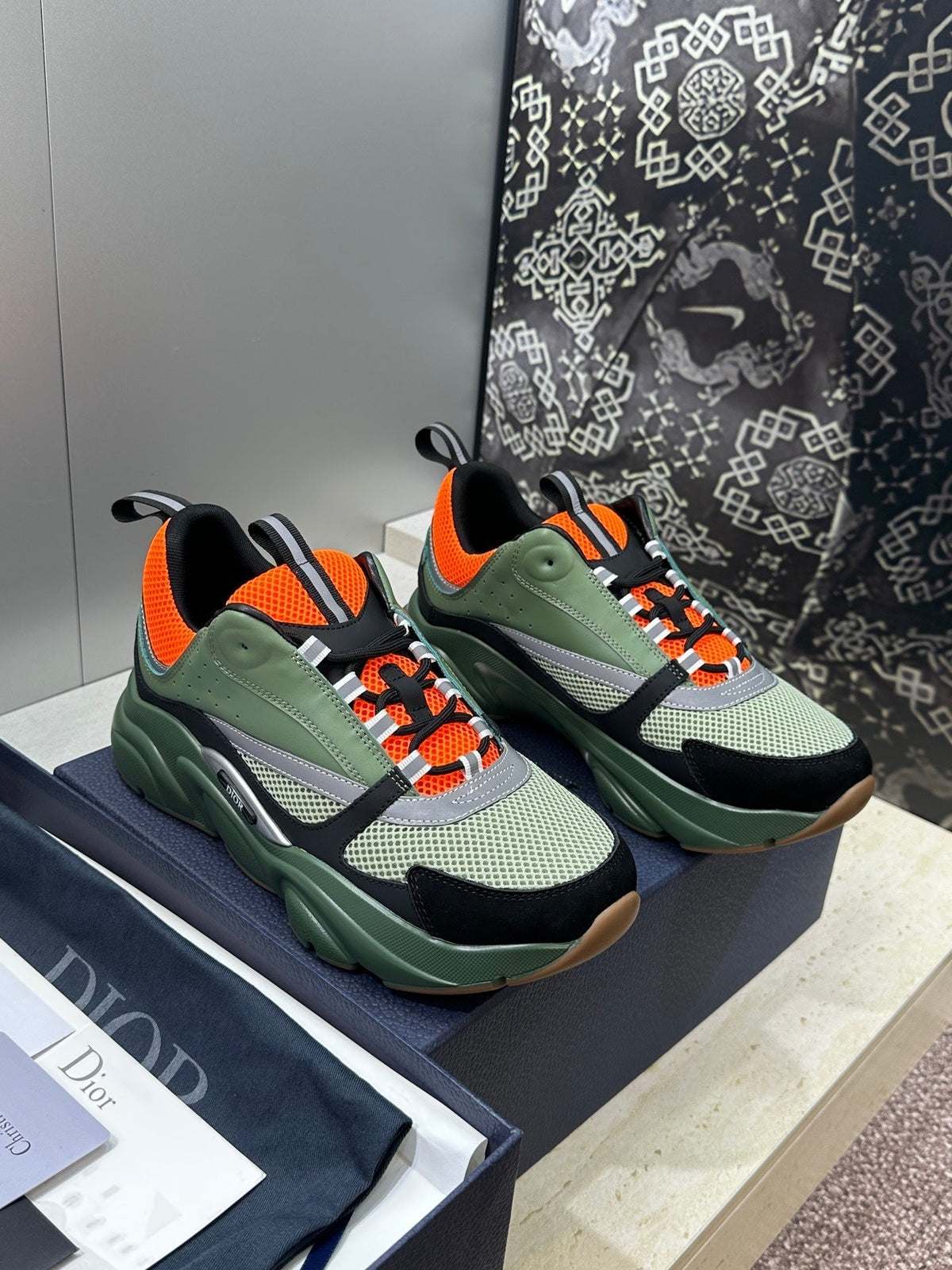 CD 26s Men B22 Sneakers Khaki Green Light Green Mesh Orange Trim 825104