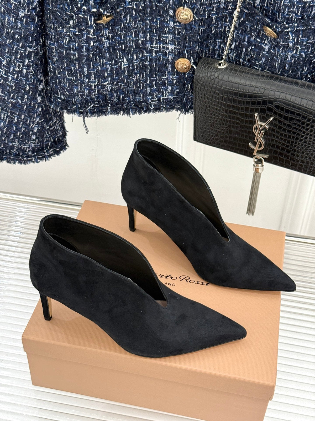 GR 26s Vania Pumps 9cm Black Suede 175091