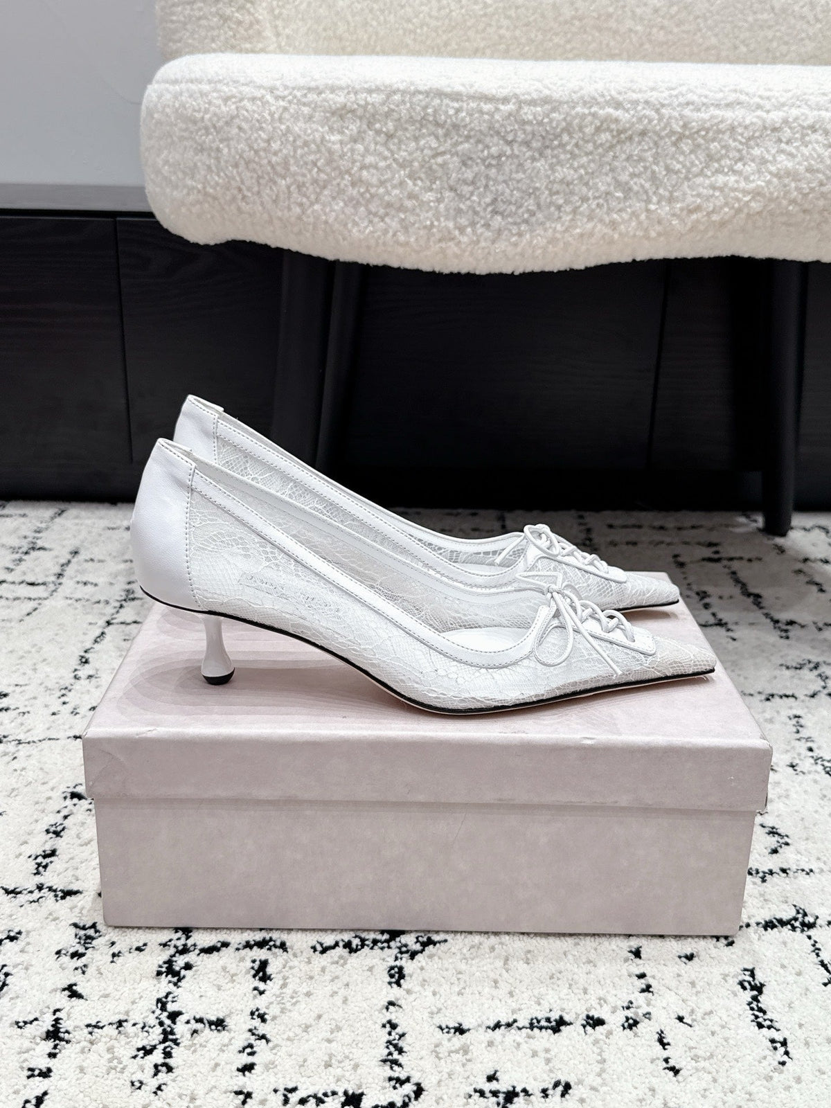 Jimmy Choo 26S Lace-Up High Heels 4.5cm White Lace Fabric 843912