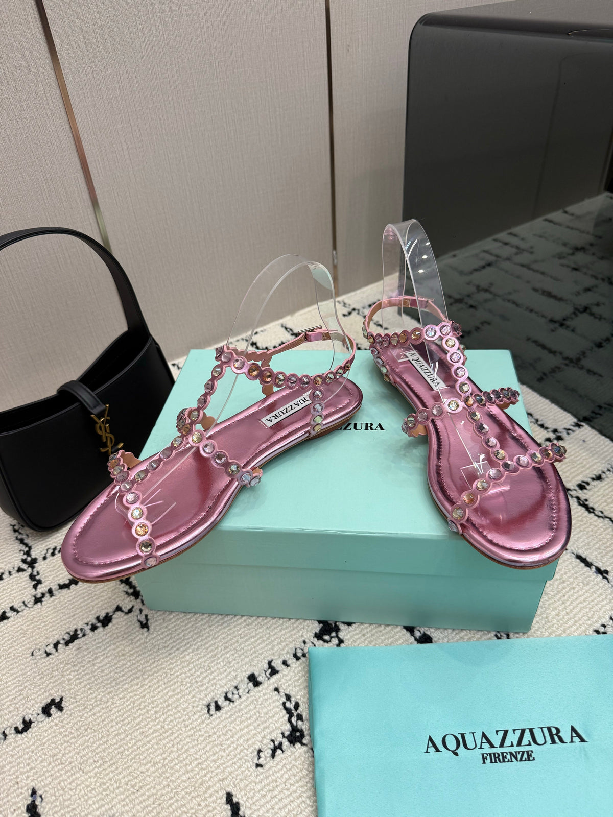 Aquazzura 26s Flat Sandals Metallic Pink Lambskin Crystal-Embellished 305824