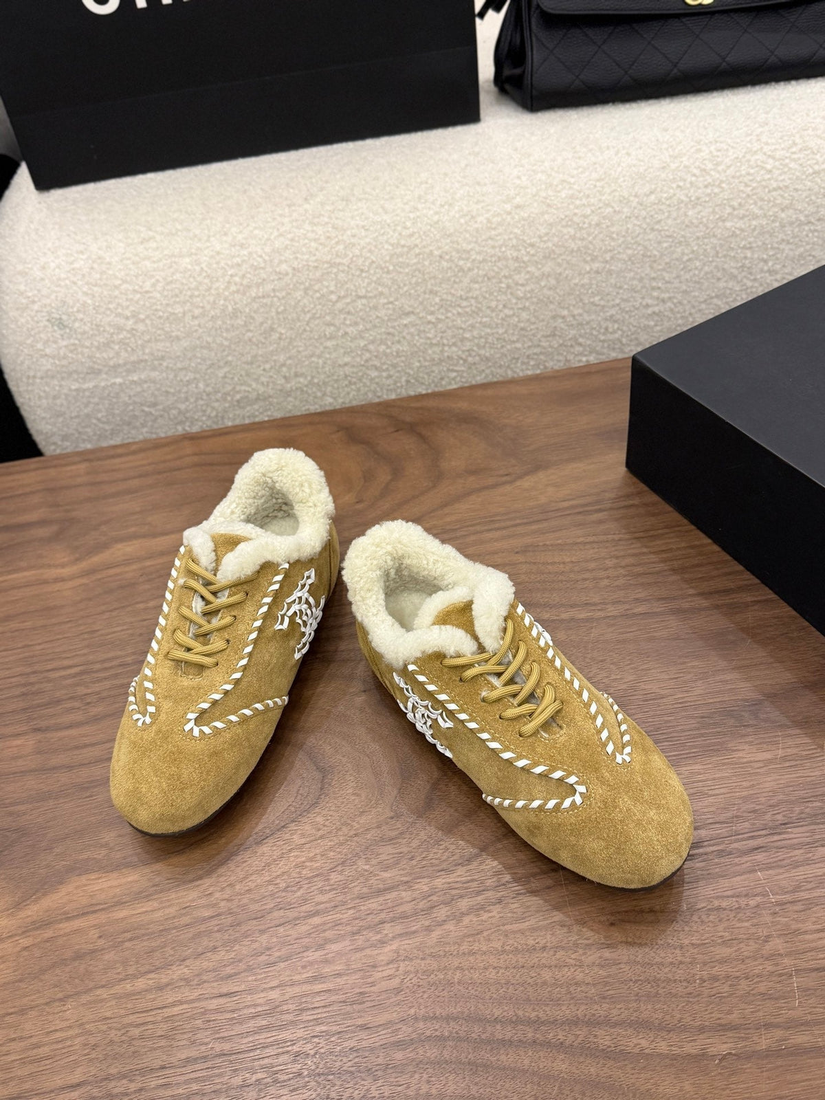 Chanel 2026 Sneaker Suede Wool 173401