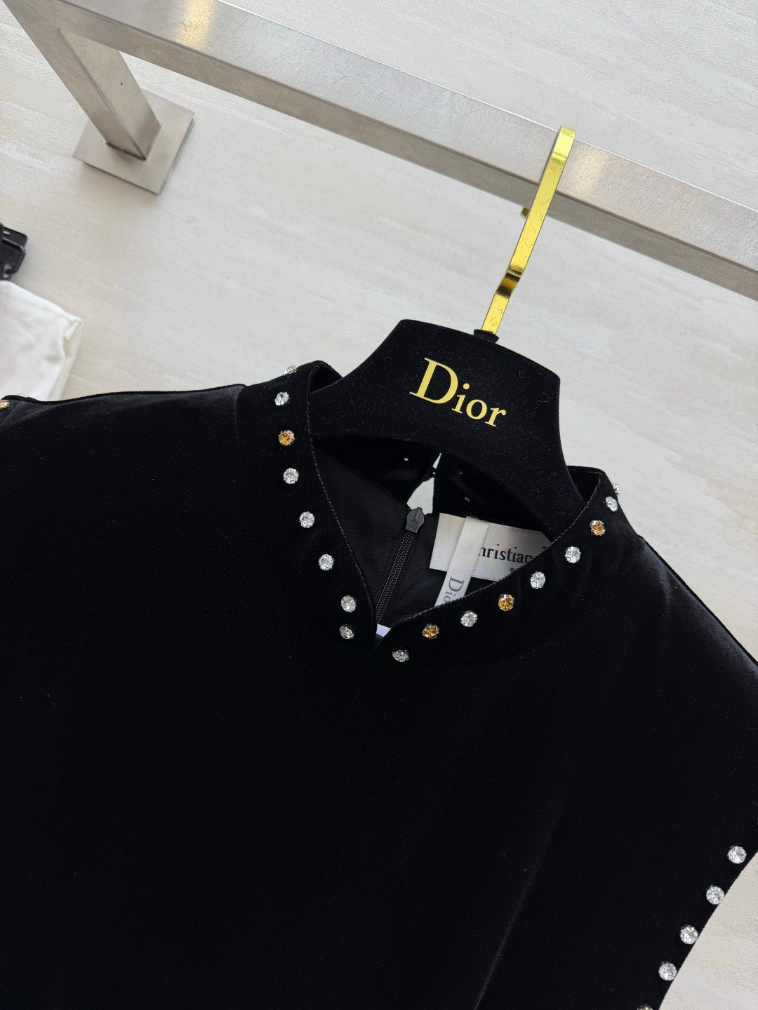 CD 26FW Crystal-Embellished Long Dress Stand Collar Sleeveless Black Velvet 441675