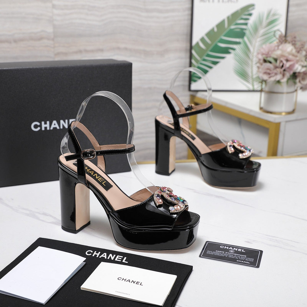 CC 26FW Platform Sandals Rhinestone Logo 11cm Black Patent Leather 170610