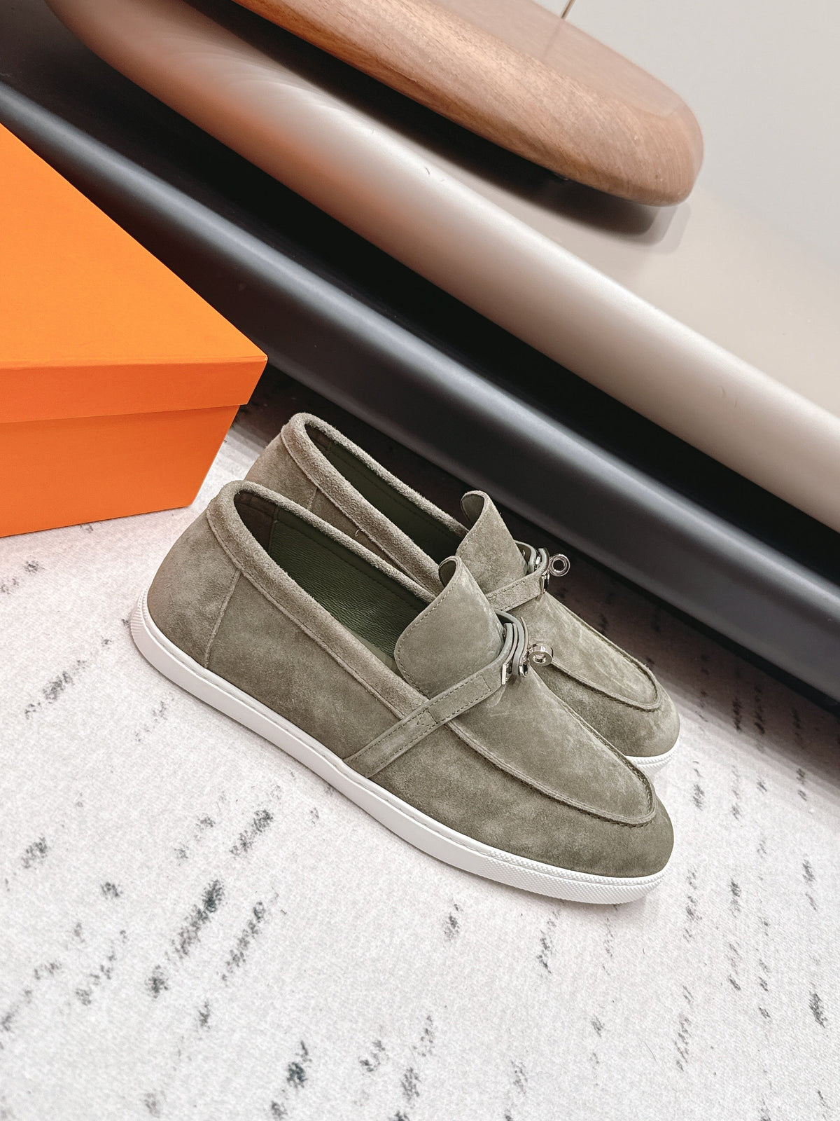 HM 26S Kelly Paris Loafers Olive Green Suede Silver Hardware