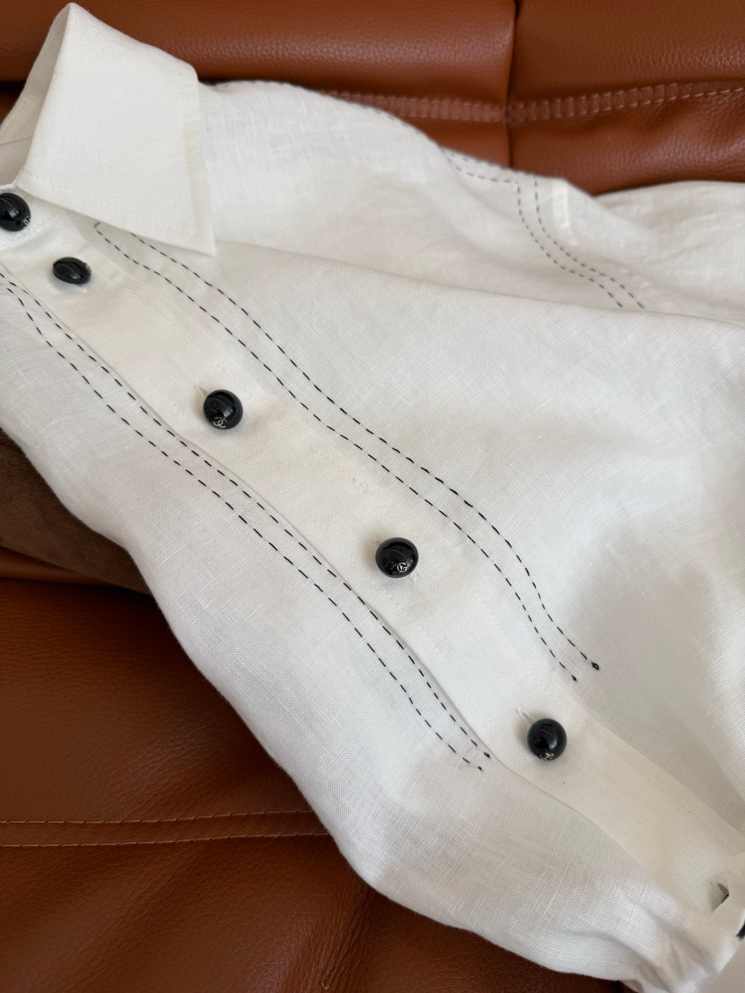 CC 26FW Drawstring Waist Shirt Contrast Stitching Double C Black Buttons White Cotton 438583