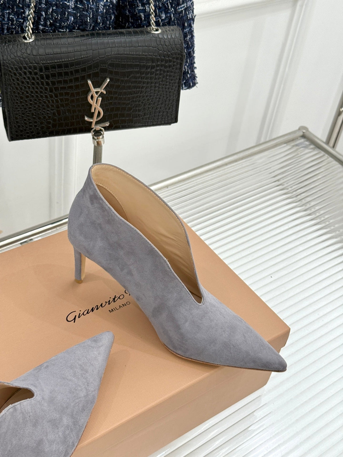 GR 26s Vania Pumps 9cm Grey Suede 175088