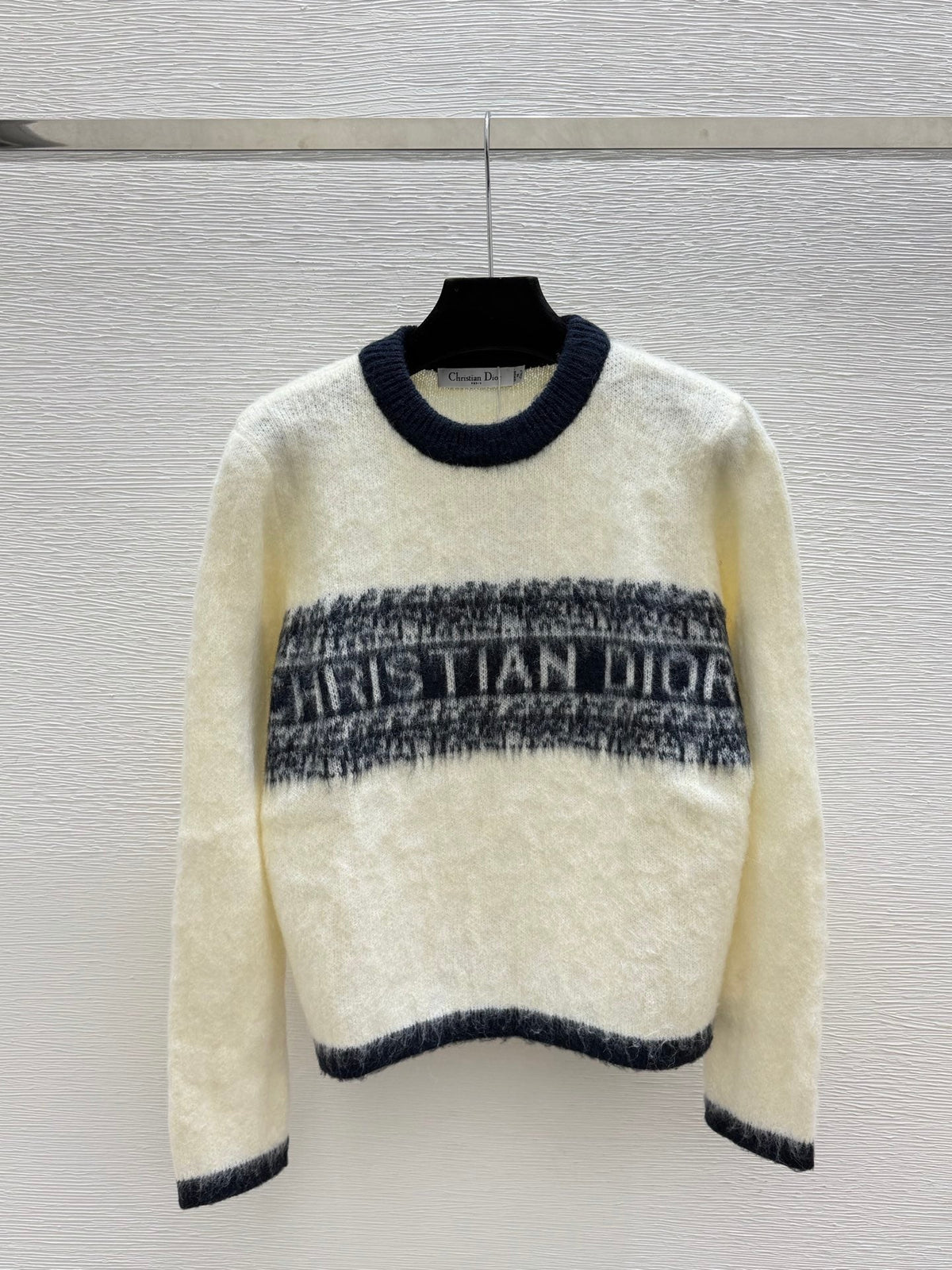 CD 26FW Signature Stripe Knit Sweater Wool 313310