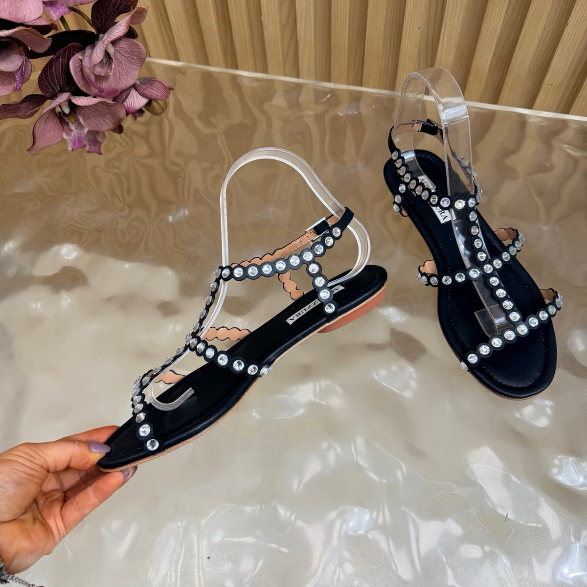 Aquazzura 26s Flat Sandals Black Calfskin Crystal Embellished 839514