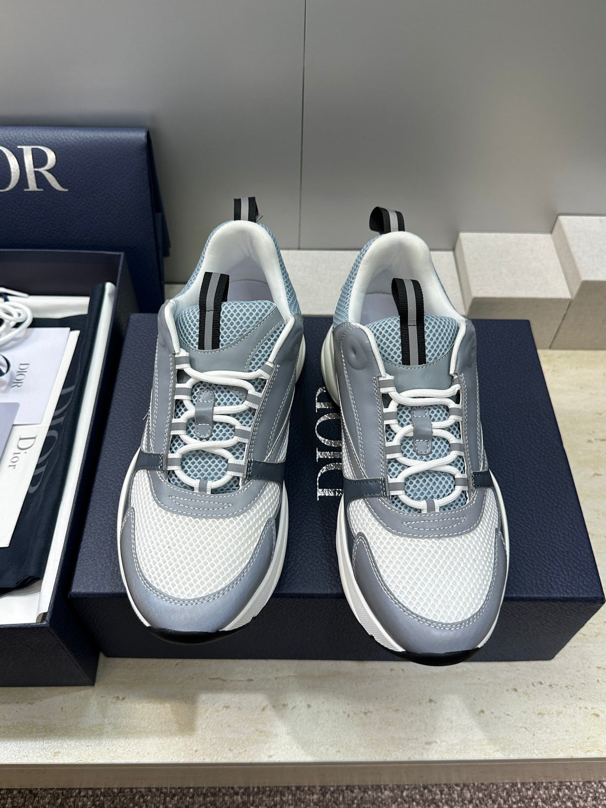 CD 26s Men B22 Sneakers Grey White Mesh Blue Trim 410295