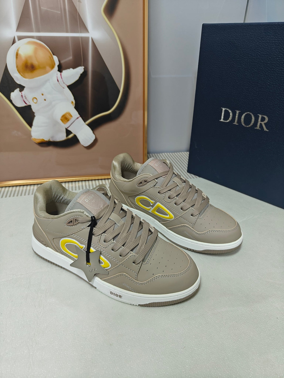 CD 26s Low Top Sneaker Light Brown Calfskin 728419
