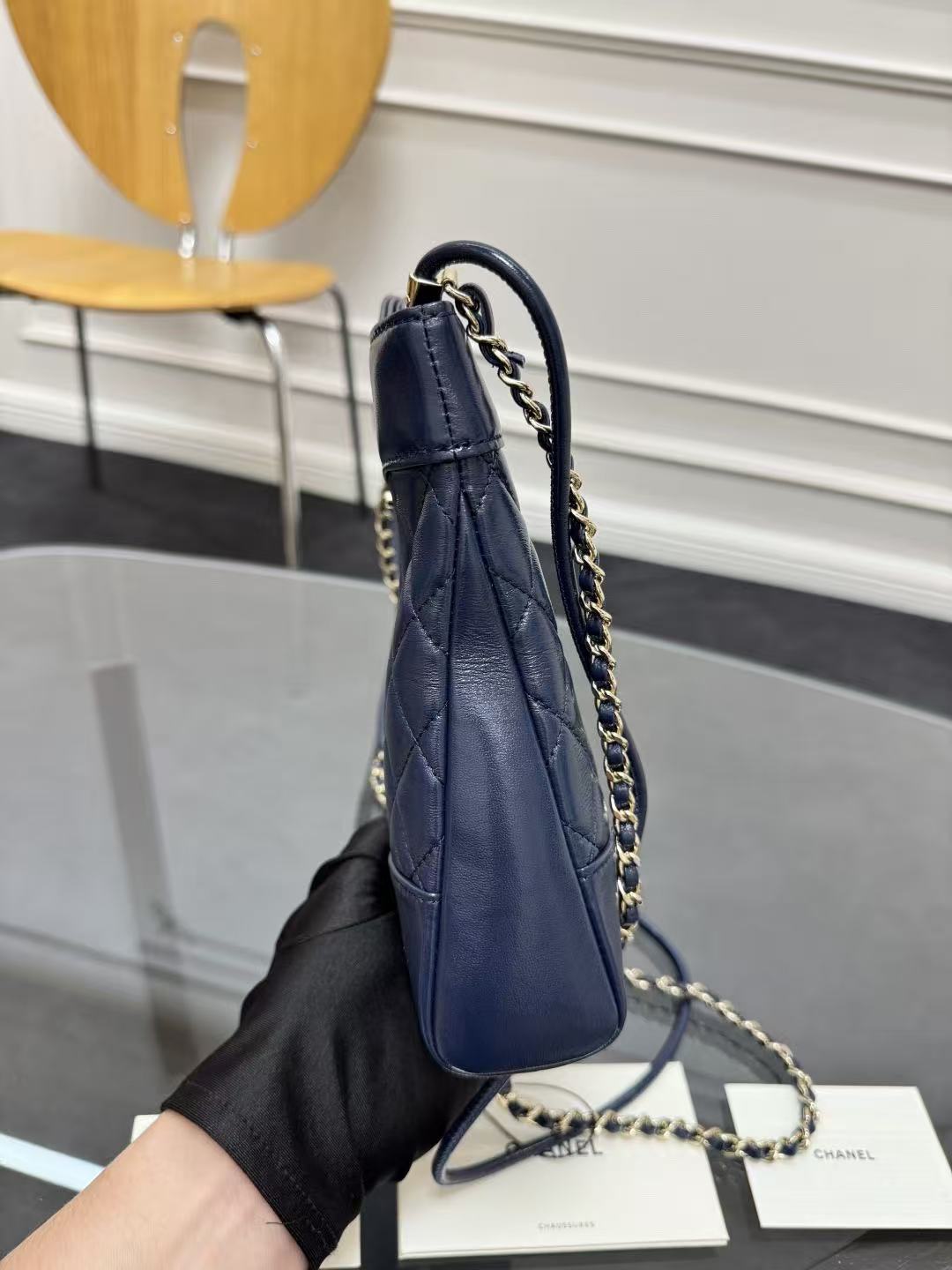 CC 24s31 Mini Shopping Bag 22cm Navy Blue Lambskin