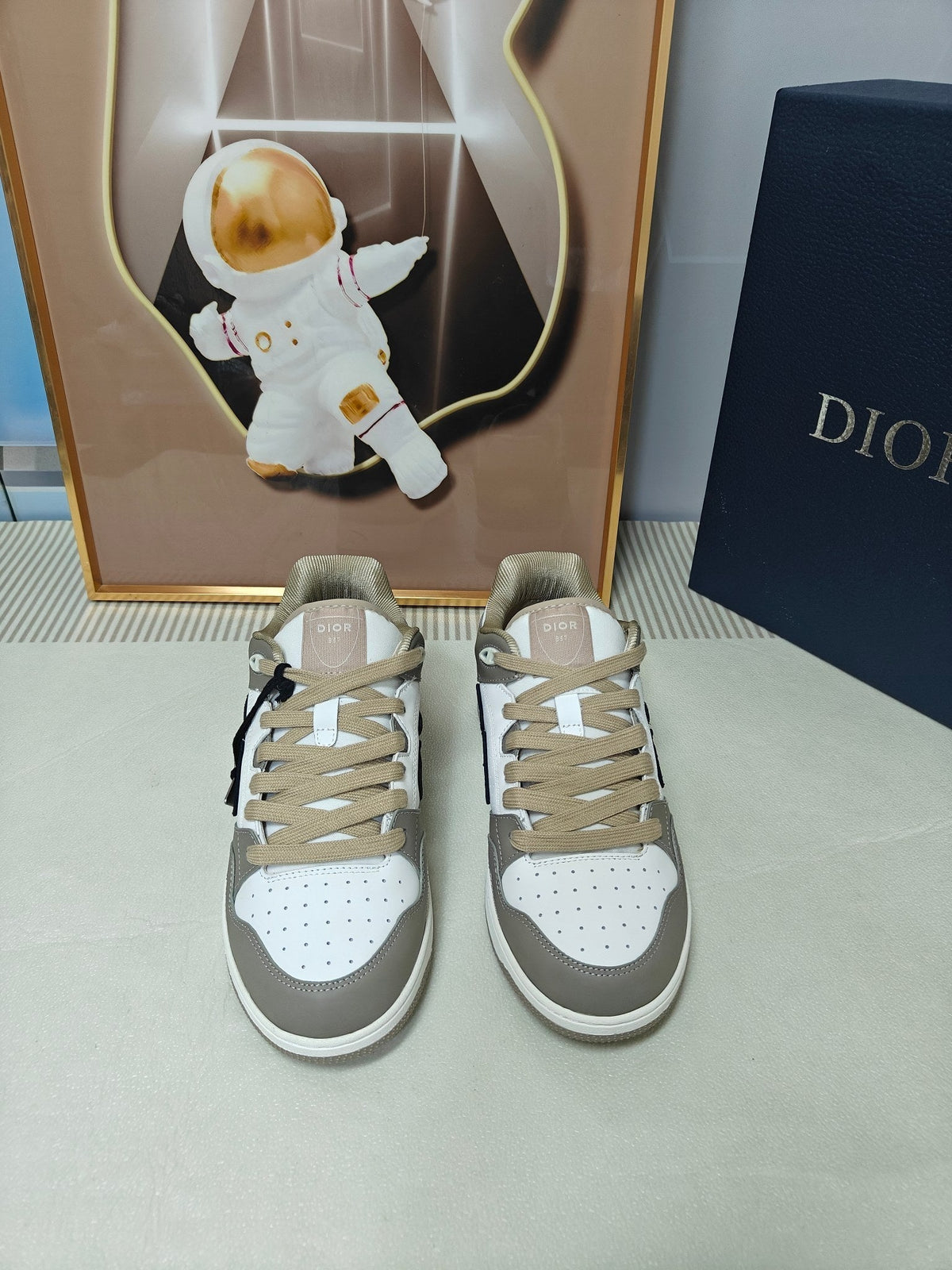 CD 26s Low Top Sneaker White Light Olive Brown Calfskin 528149