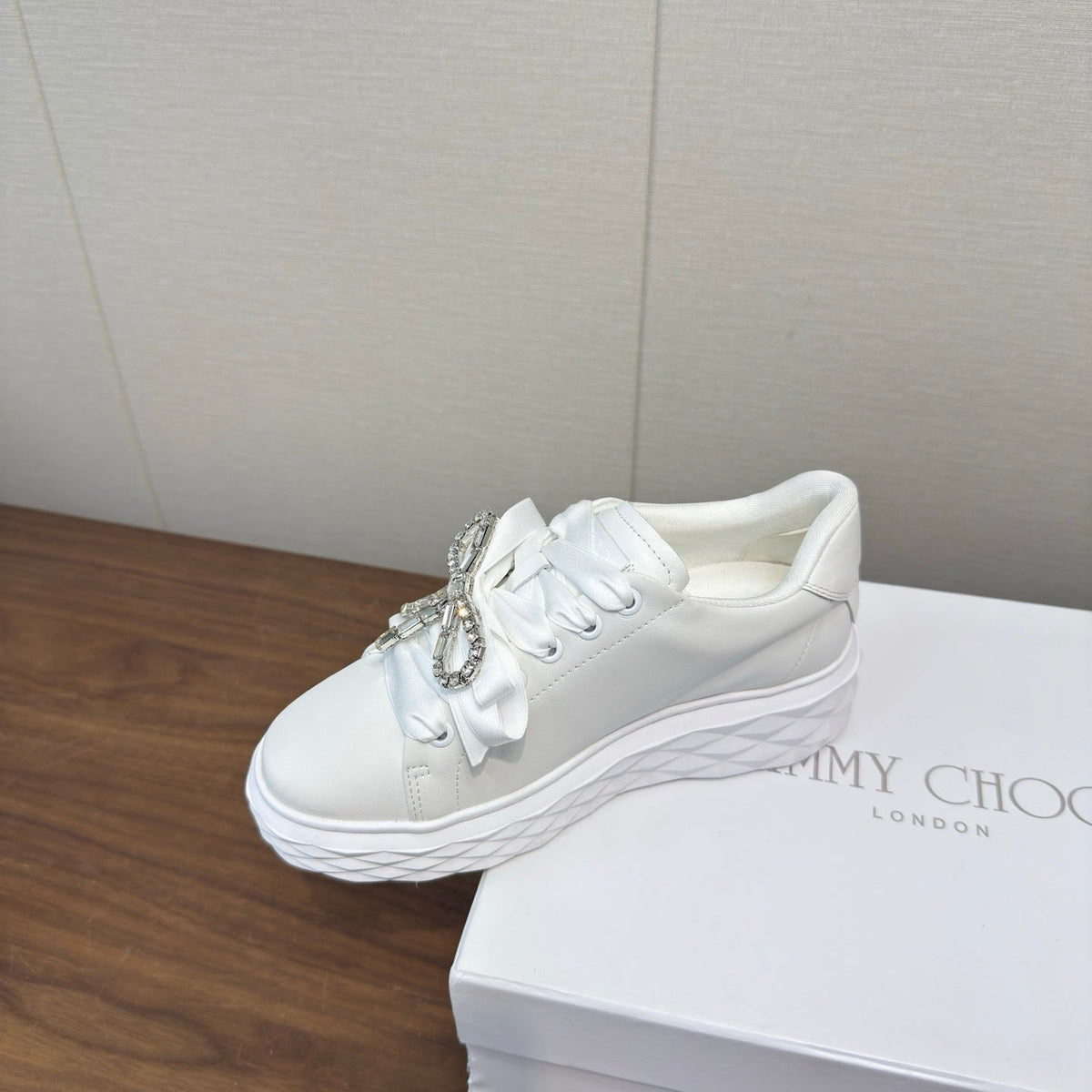 Jimmy Choo 26S Sneakers 5.5cm White Calfskin With Crystal Bow 619472
