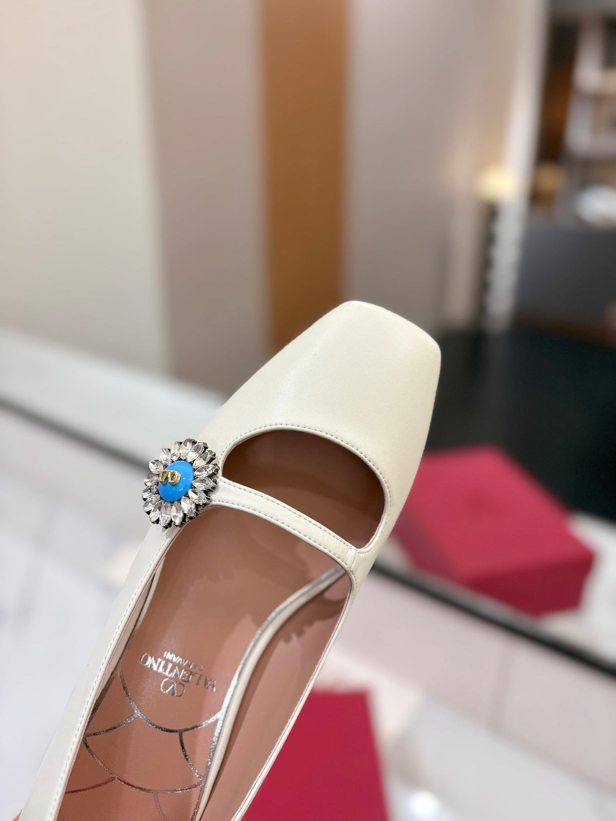 VLTN 26s Mary Jane Flats In White Calfskin With Crystal Flower