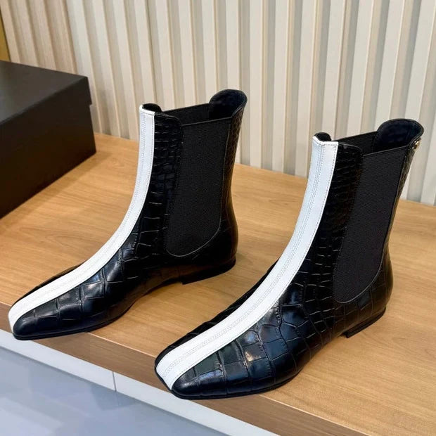 Chanel 2026 Chelsea Boots Calfskin 986912