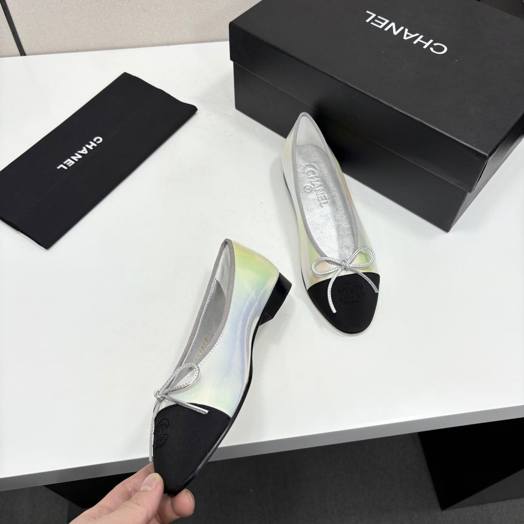 CC 2026 Ballet Flats Silver Black Logo Iridescent Rainbow Lambskin 161753