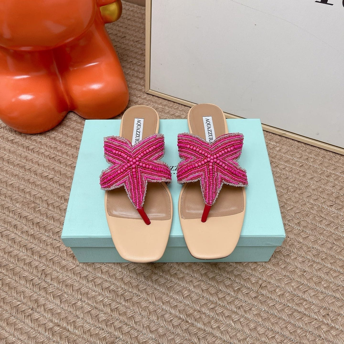 Aquazzura 26s Starfish Beaded Thong Sandals Pink And Beige Lambskin 482017