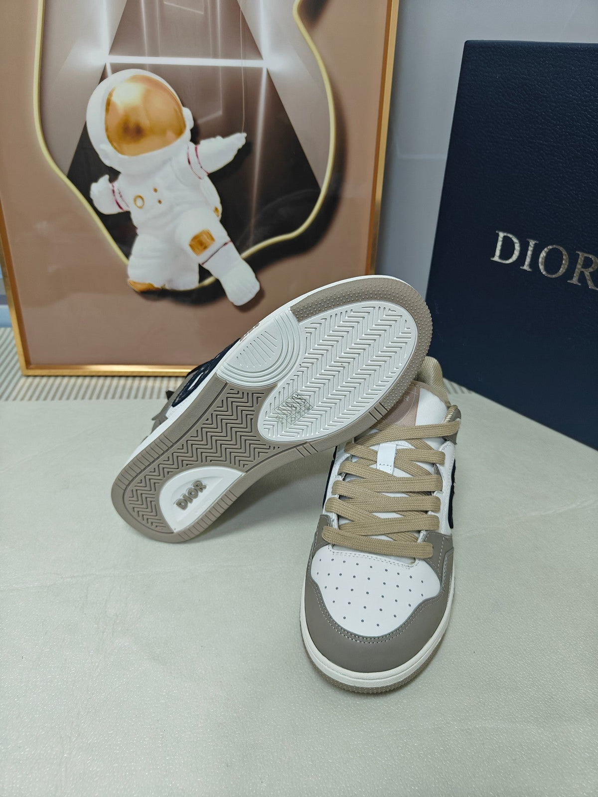 CD 26s Low Top Sneaker White Light Olive Brown Calfskin 528149