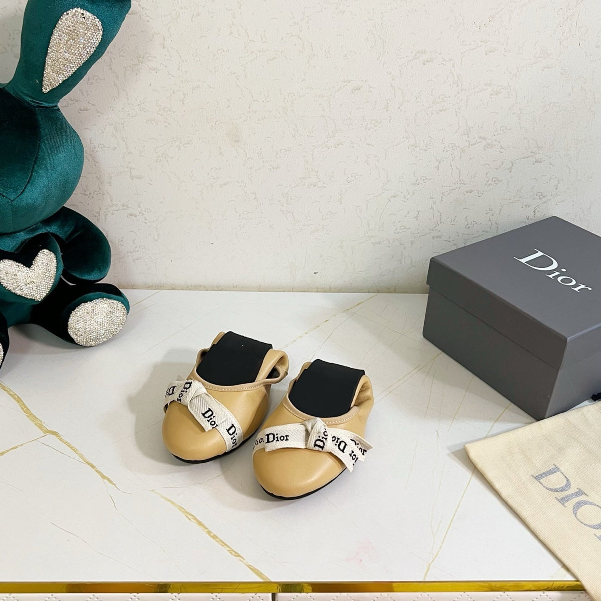 Dior 26s Bow Ballet Flats Beige Calfskin