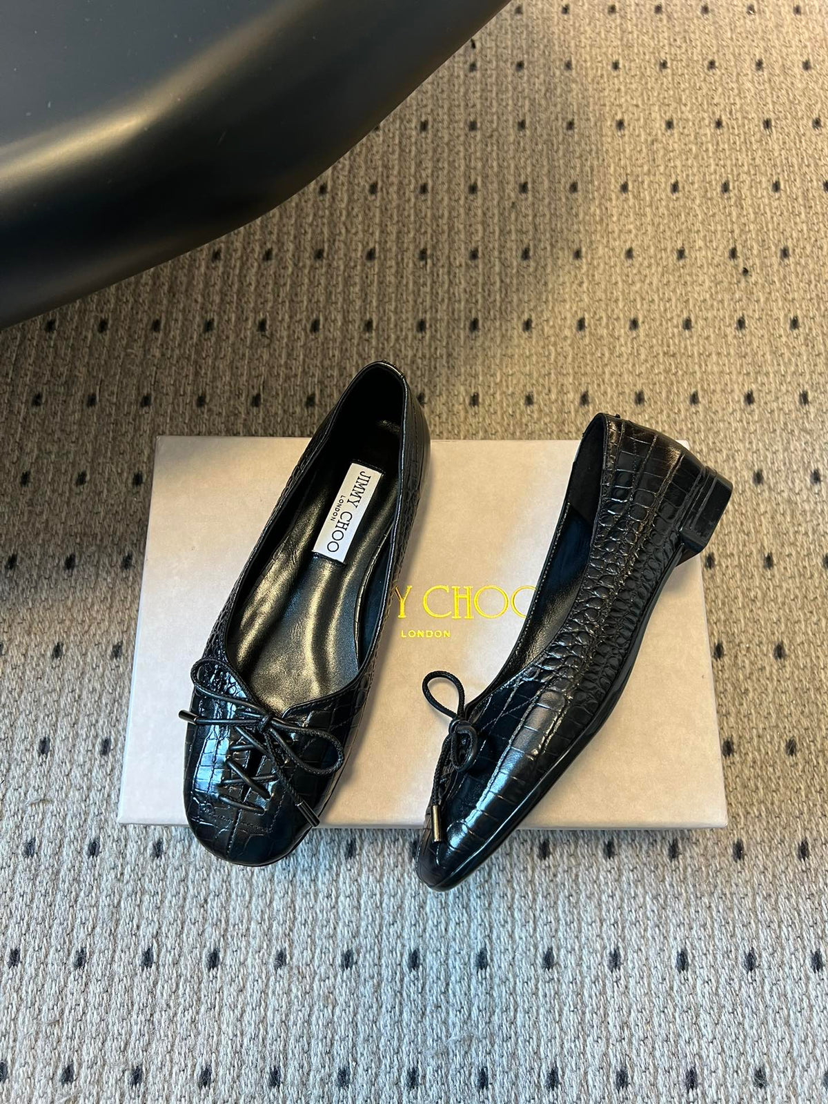 Jimmy Choo 26S Classic Ballet Flats Black Calfskin 742139
