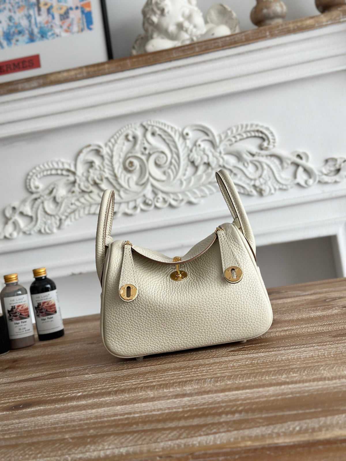High-end Hermes 2026 Lindy Bag 19cm Togo Leather 2