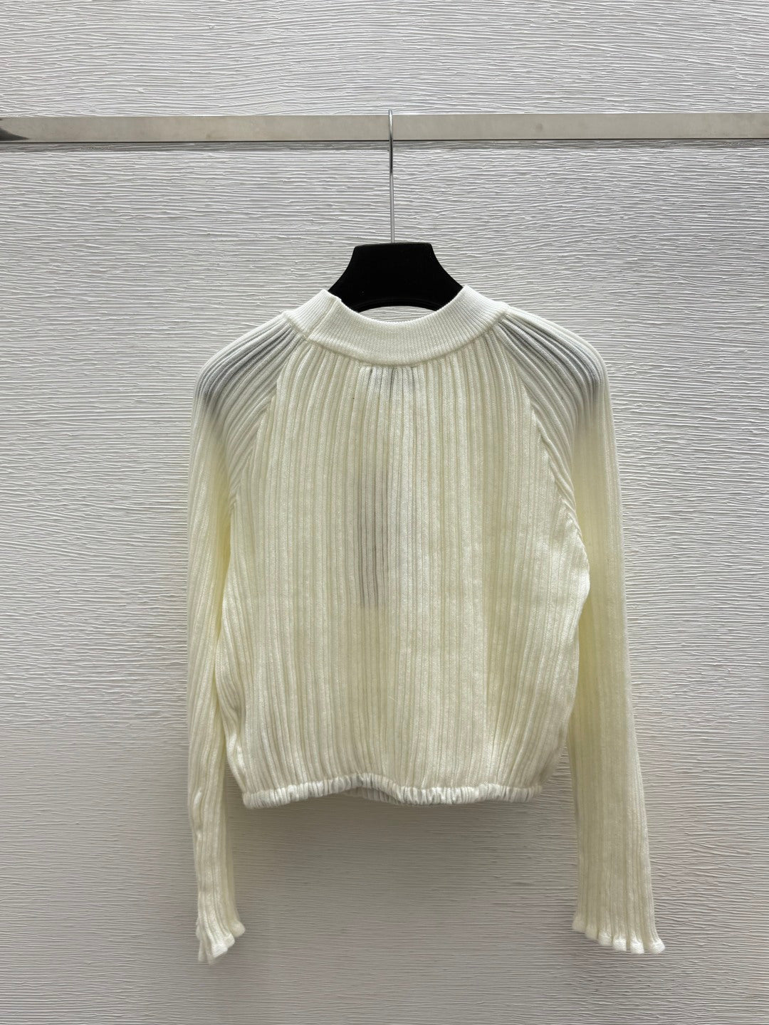 CC 26FW CC Logo Ribbed Knit Mock-Neck Sweater Fluted Sleeves Viscose 313535