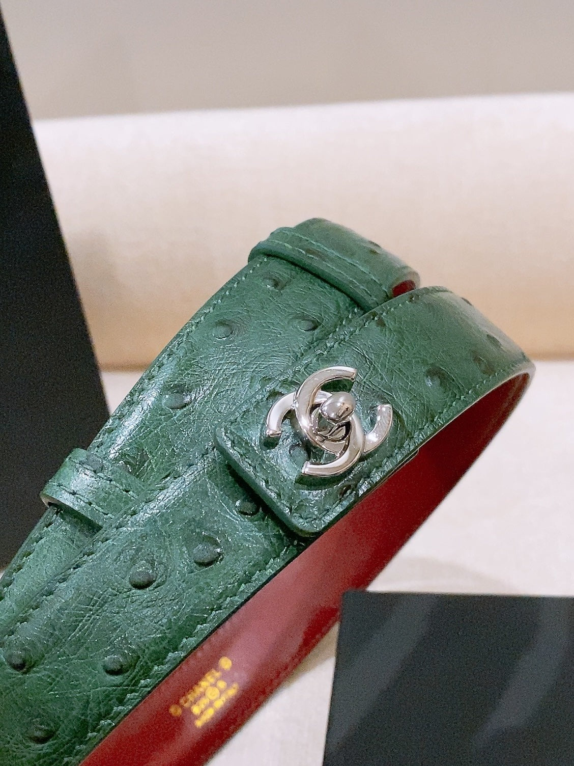 CC 26FW Double C Twist Buckle Belt 25mm Embossed Green Cowhide Leather 218900