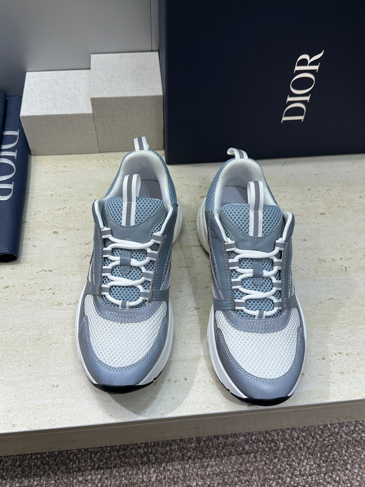 CD 26s Men B22 Sneakers Grey Light Blue Oblique Jacquard Canvas 491052