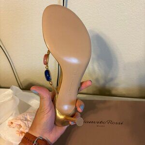 Gianvito Rossi Shanti Thong Sandal Gold Leather