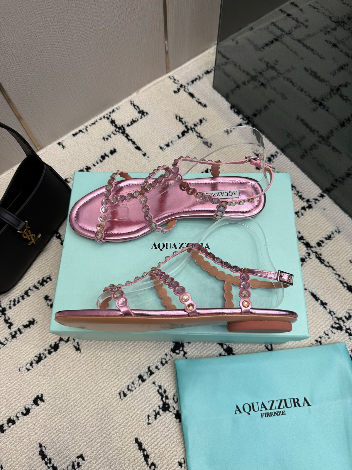 Aquazzura 26s Flat Sandals Metallic Pink Lambskin Crystal-Embellished 305824