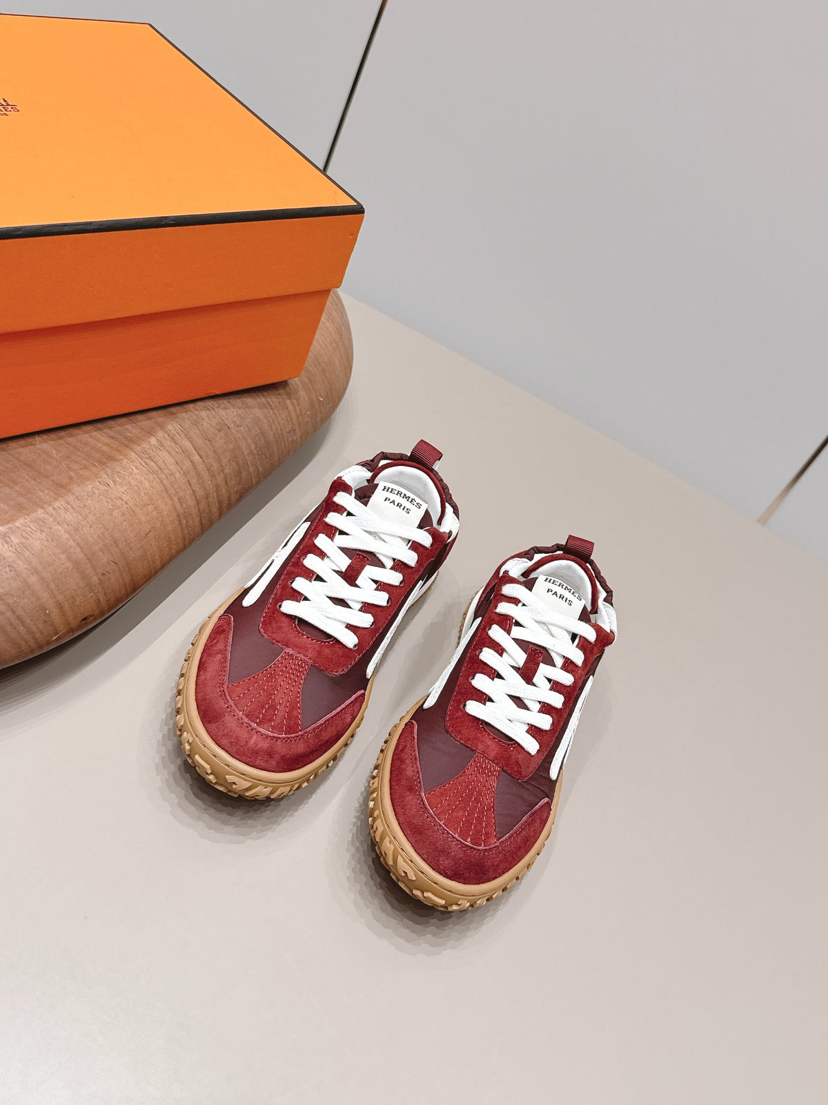 HM 26S Bouncing Sneakers Brown Nylon Red Suede