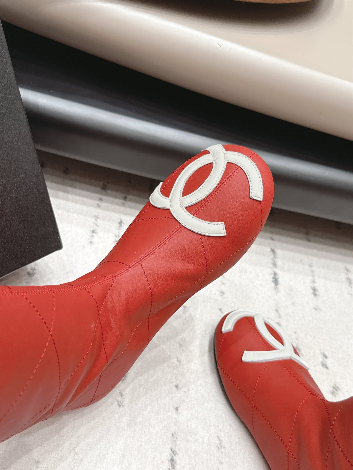 Chanel 26s Knee High Boots Red Quilted Calfskin Black Patent Cuff