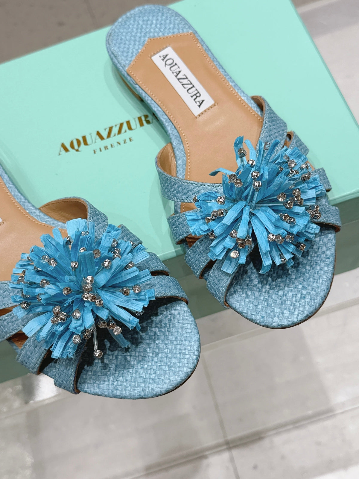 Aquazzura 26s Sandals Light Blue Woven Raffia 710492