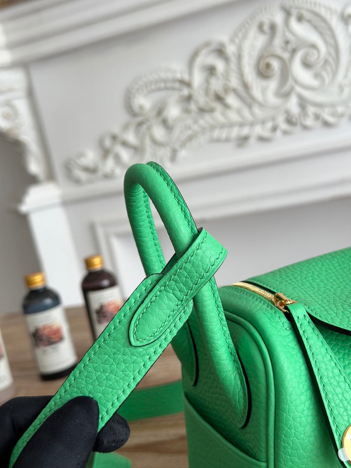 High-end Hermes 2026 Lindy Bag 19cm Togo Leather 1