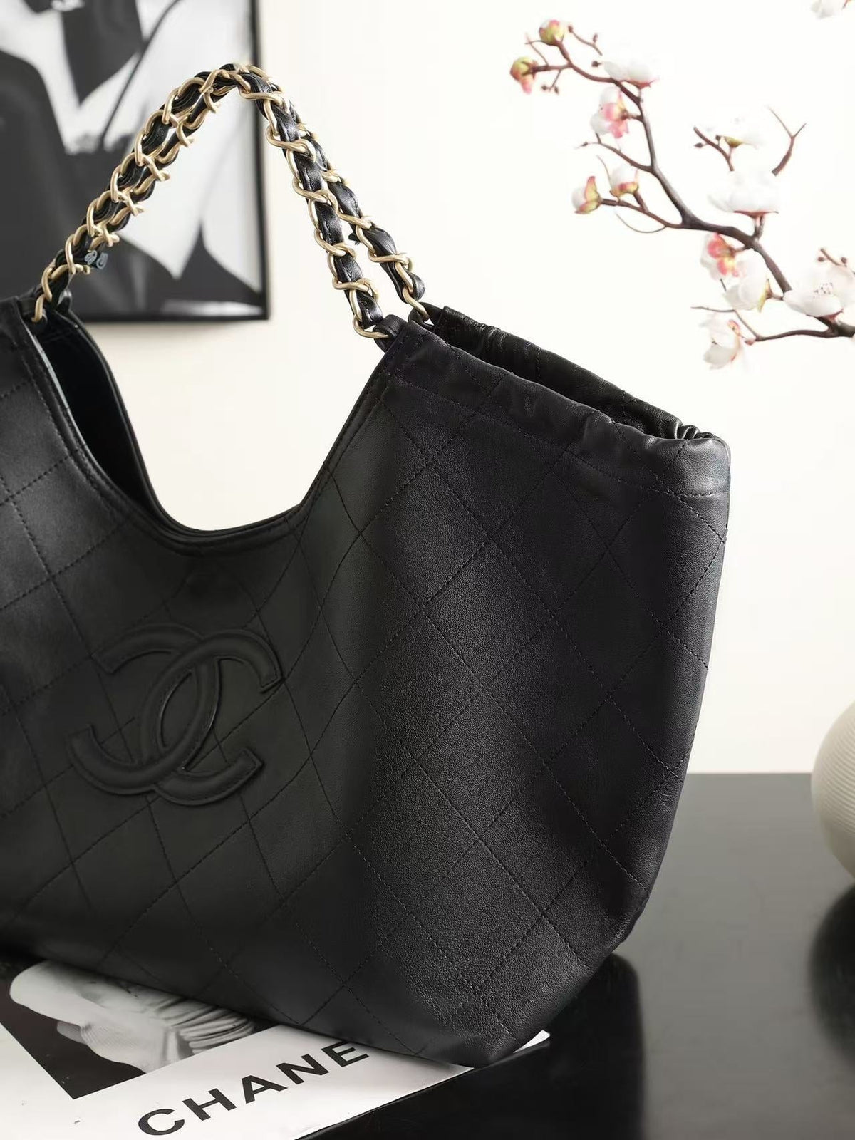 CC Quilted Large Tote Bag 38cm Black Cowhide Leather