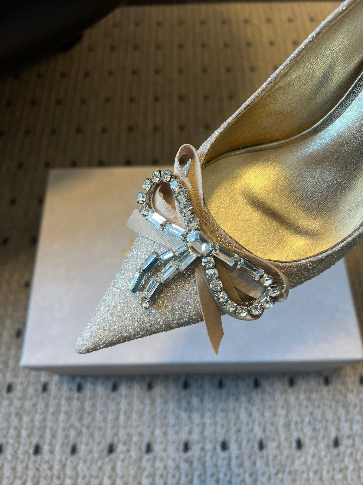 Jimmy Choo 26S High Heels 7.0cm Platinum Ice Glitter Fabric With Bow 841395