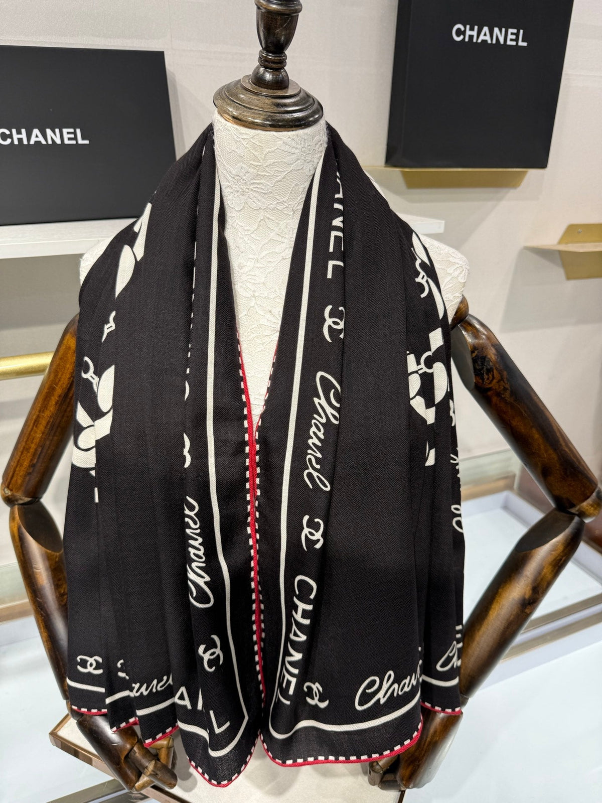 Chanel 2026 Chain Scarf Black Silk Cashmere 219220