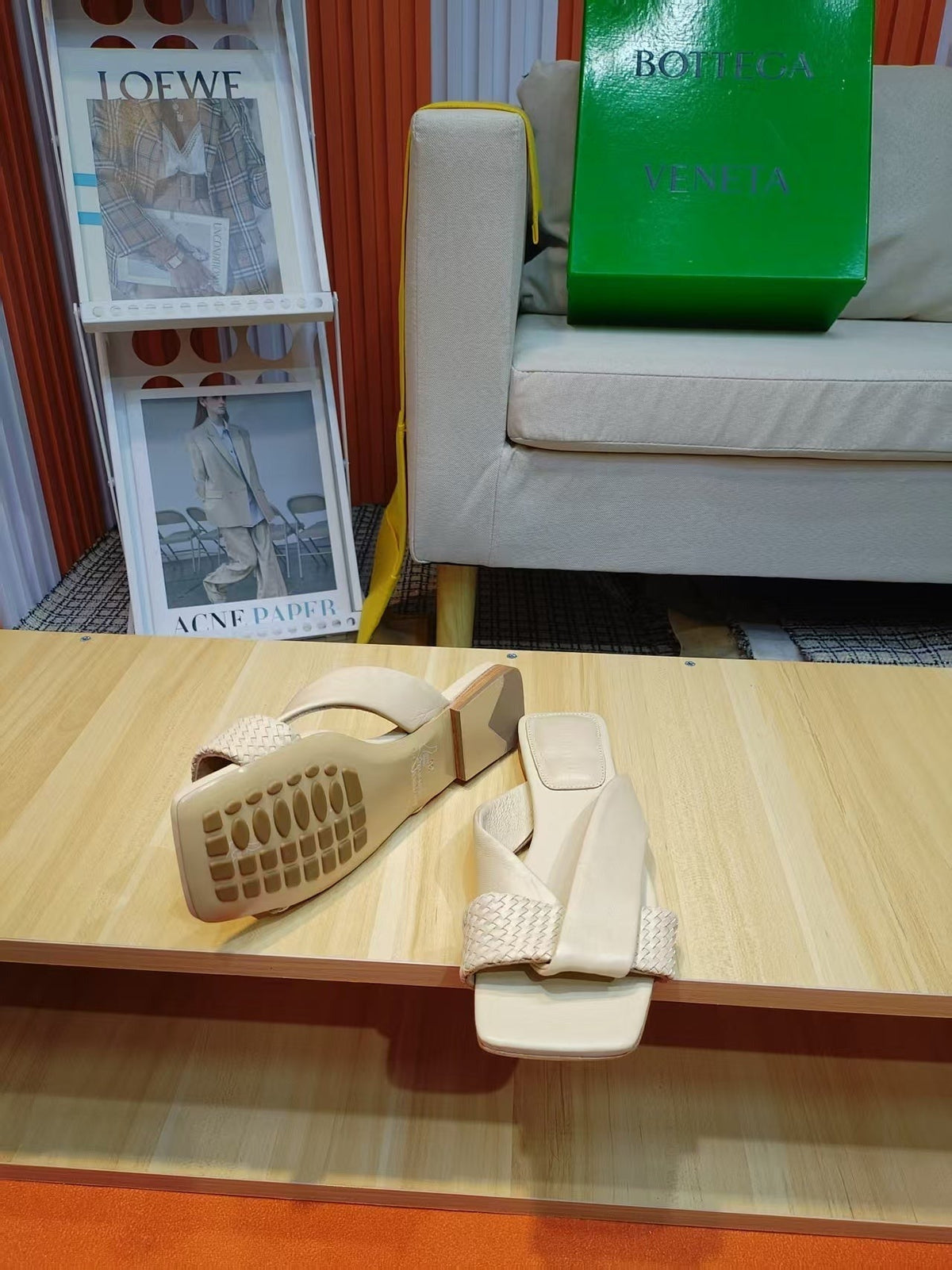 BV Riva Sandals Flat Woven Beige Leather 139882