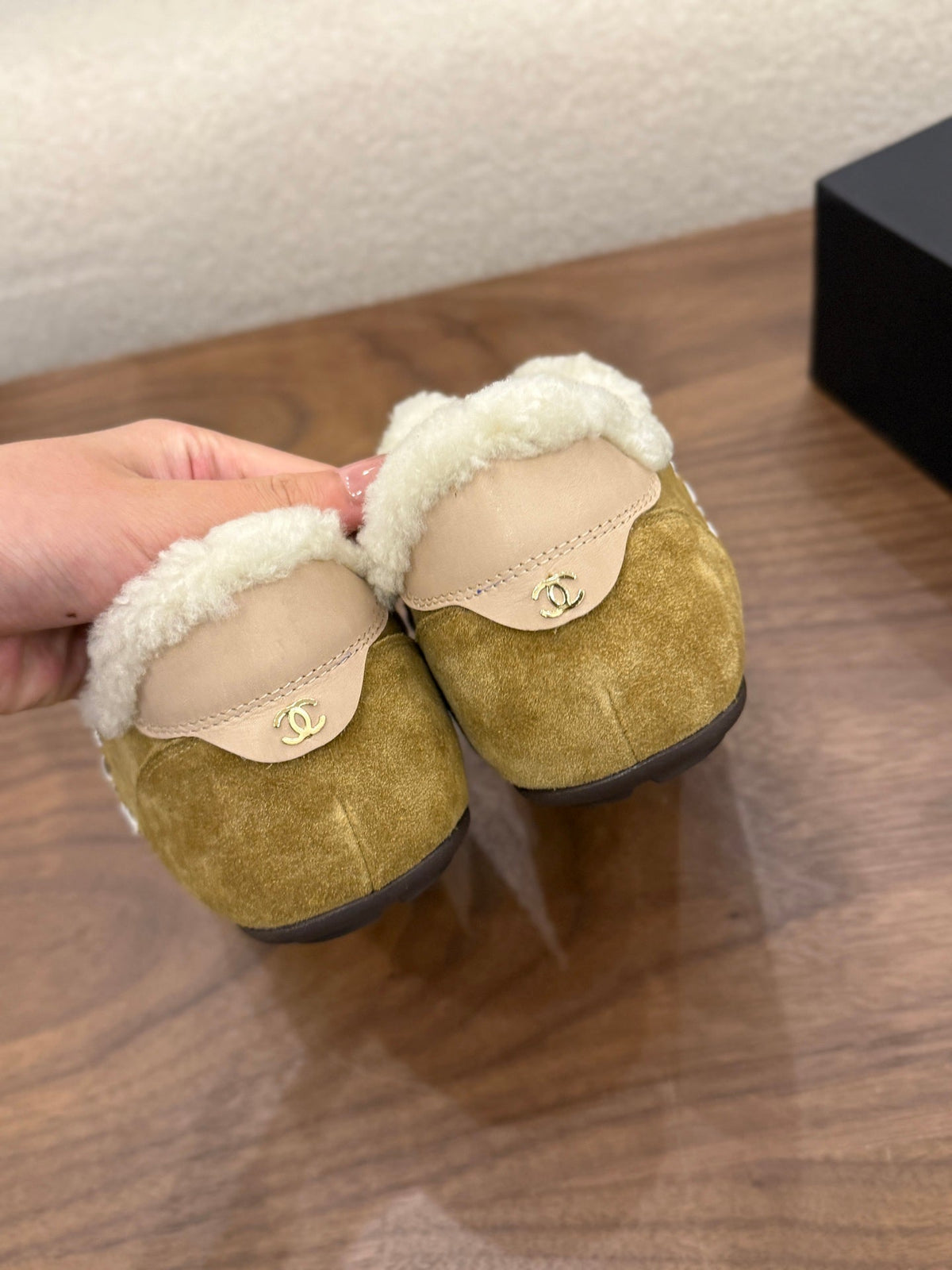 Chanel 2026 Sneaker Suede Wool 173401
