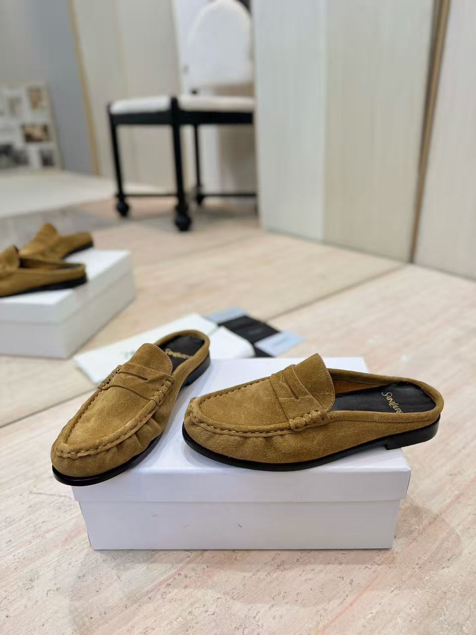 YSL 26ss Loafer Mules Brown Calfskin Suede