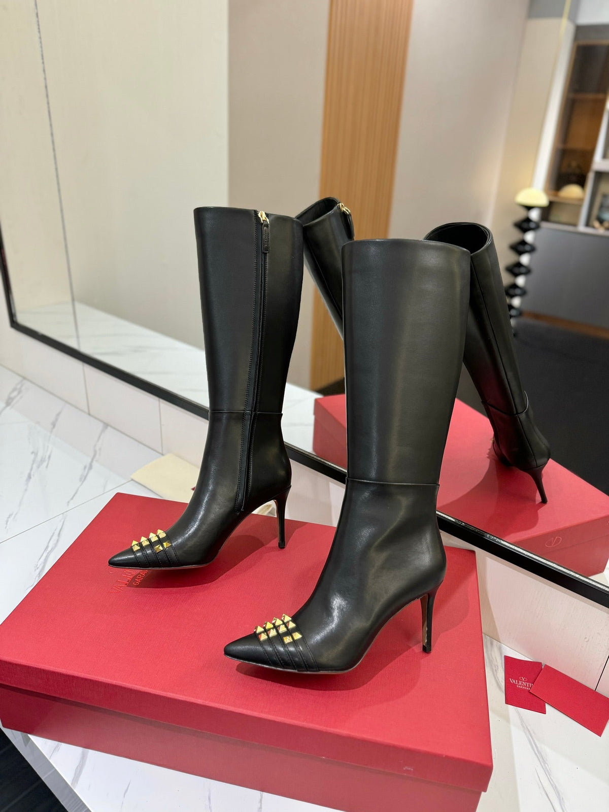 VLTN Garavani 26W Rockstud High-Top Boots 8cm Stiletto Black Leather 145162