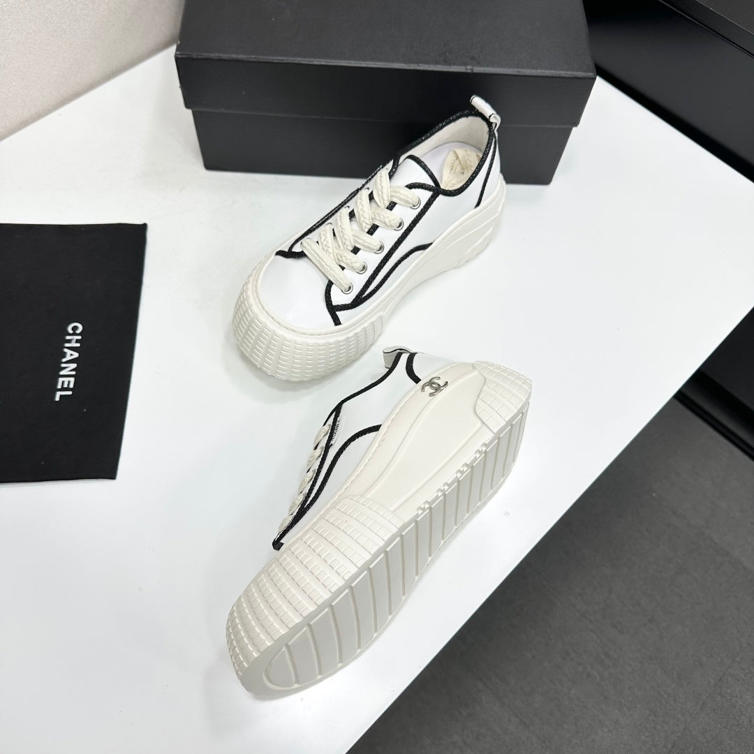 CC 26S Chunky Sneakers in White Calfskin