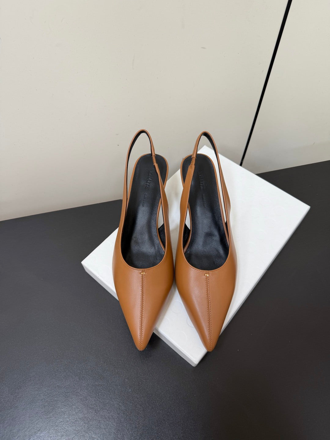 Khaite 26s Mercere Slingbacks 5cm Camel Leather 909458