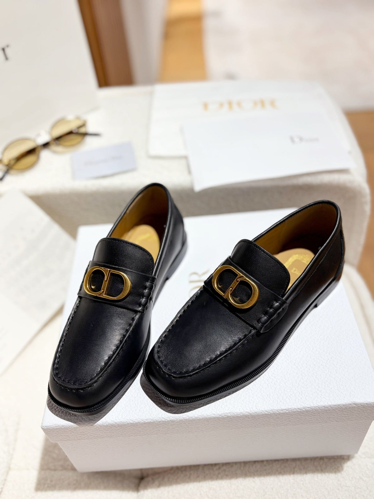 CD Chrono Loafer Signature D-Buckle Black Premium Leather 157551
