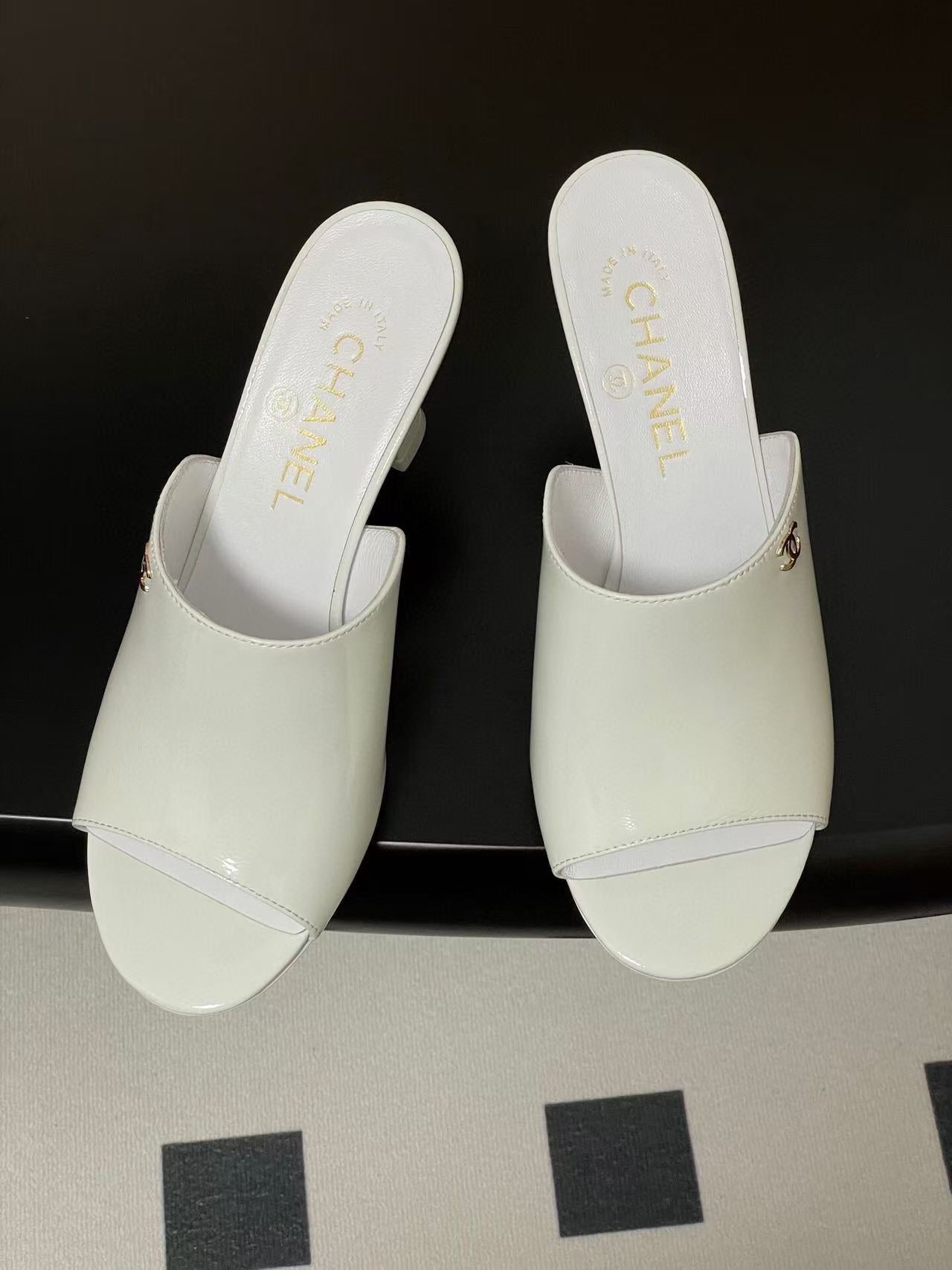 CC Cruise 25/26 Open Heel Shoes Glossy Calfskin