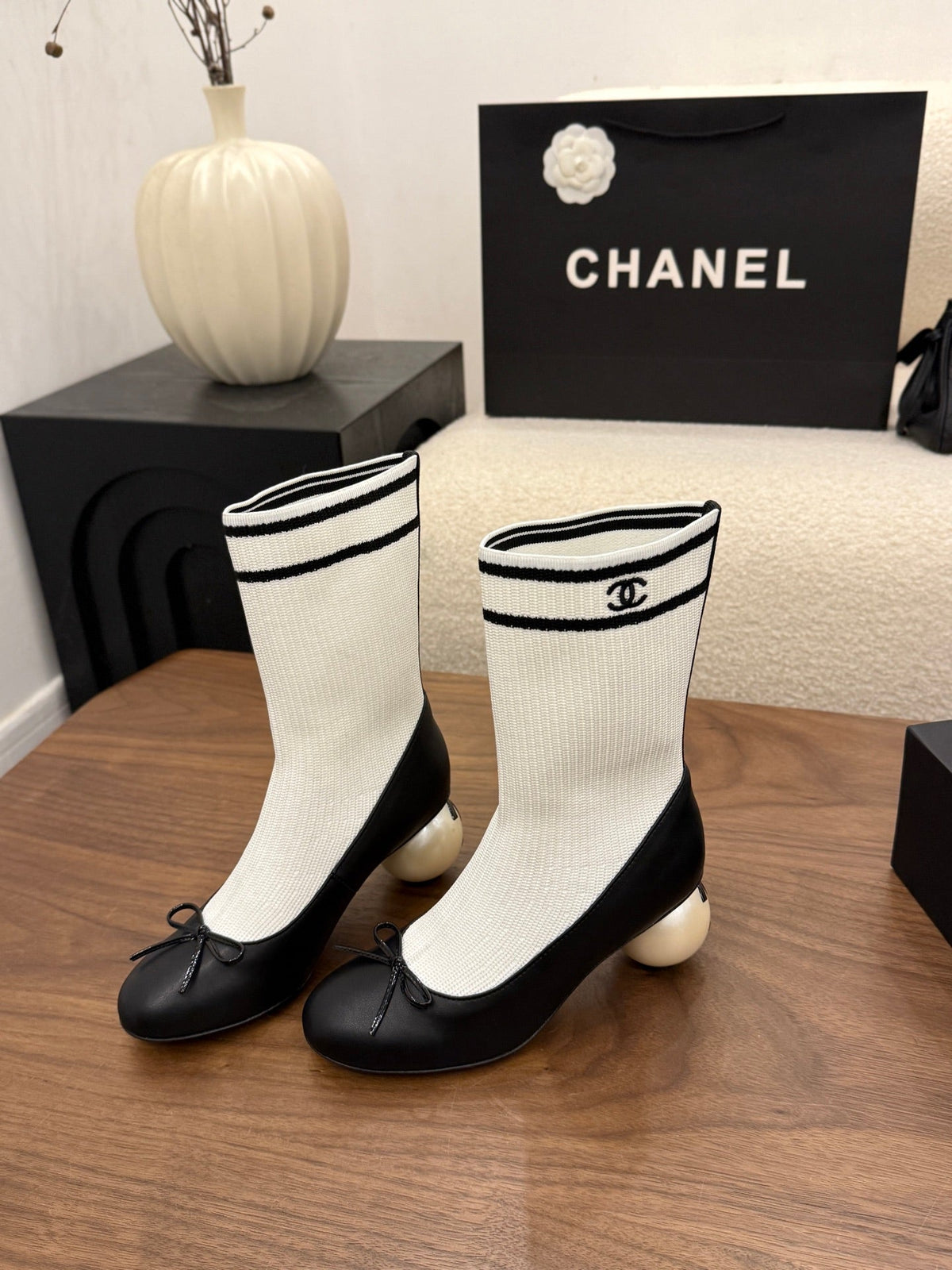 Chanel 2026 Pearl Sock Ankle Boots 65mm Cowhide Knit 173311